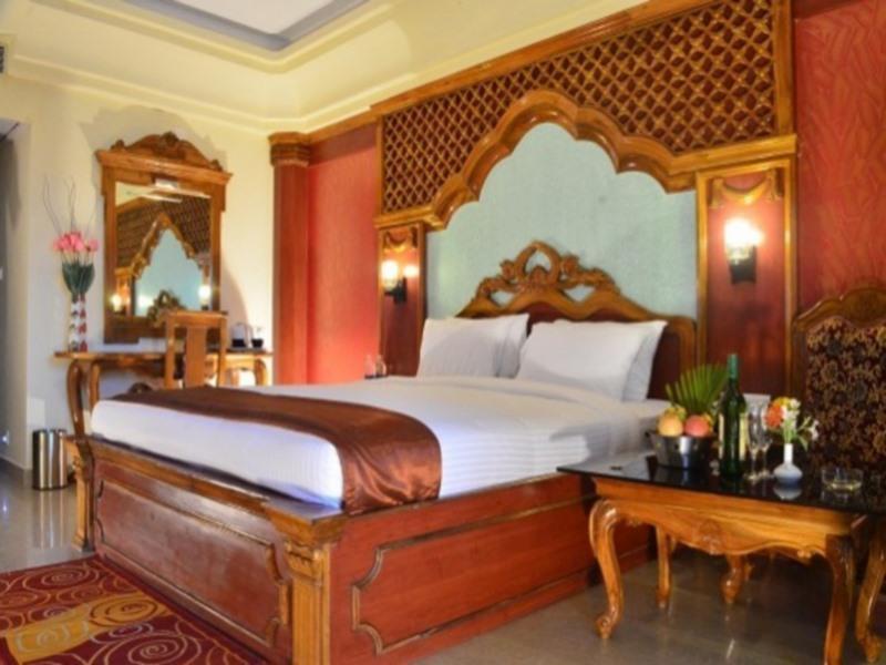 Lucky India Royal Heritage Puri Eksteriør billede